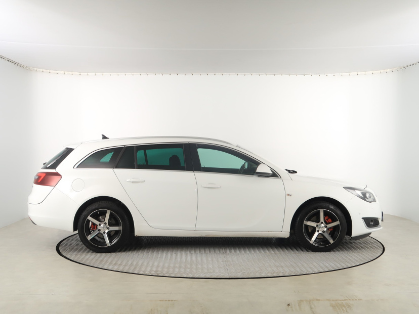 Opel Insignia, 2016