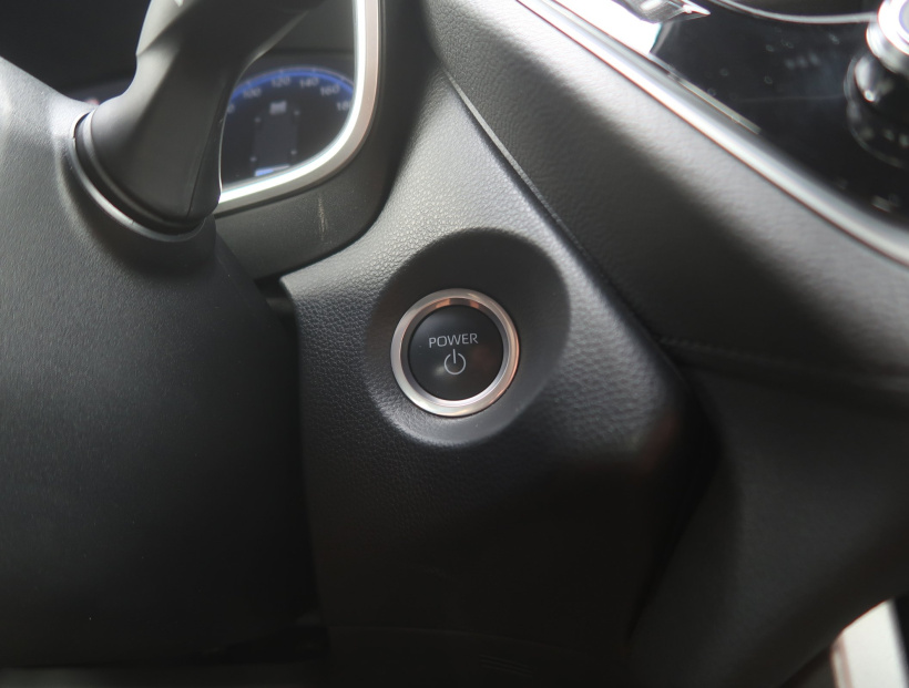 Toyota Corolla Cross, 2024