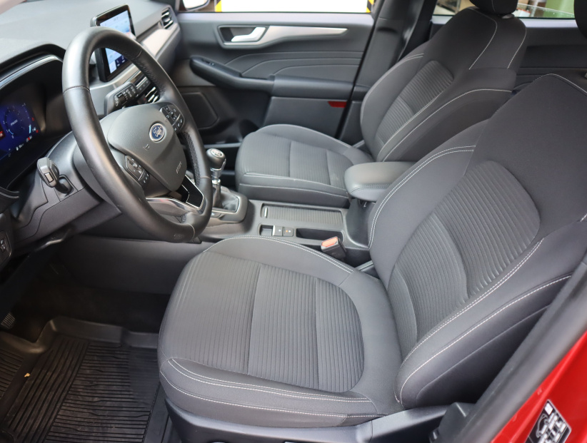 Ford Kuga, 2024