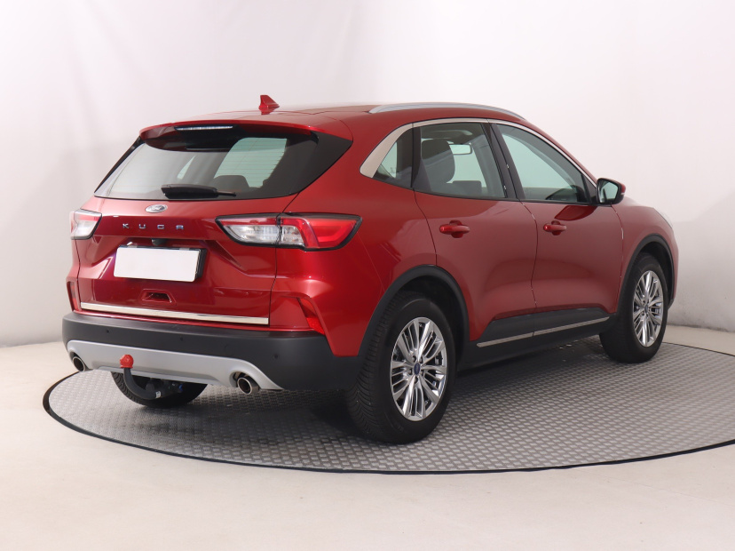 Ford Kuga, 2024