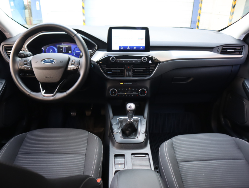 Ford Kuga, 2024