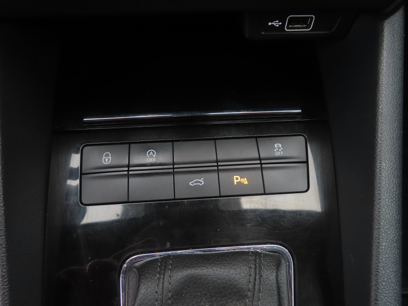 Škoda Octavia Scout, 2018