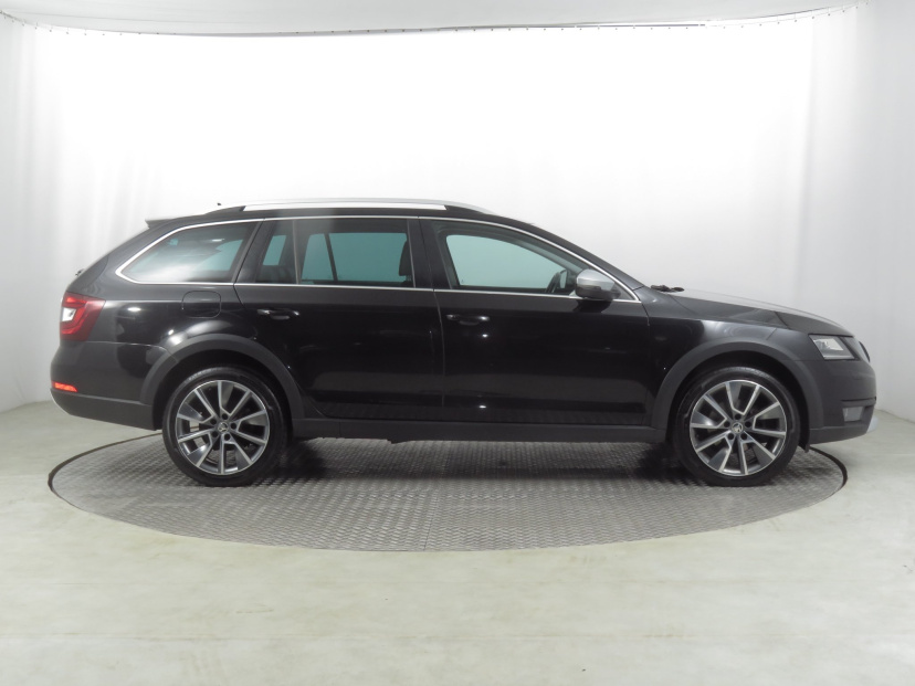 Škoda Octavia Scout, 2018