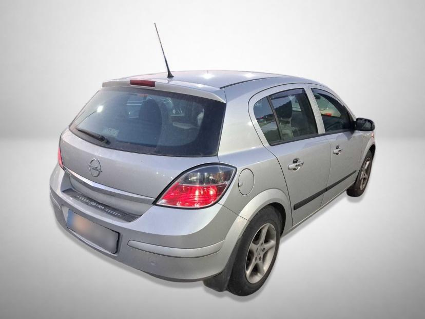 Opel Astra, 2012