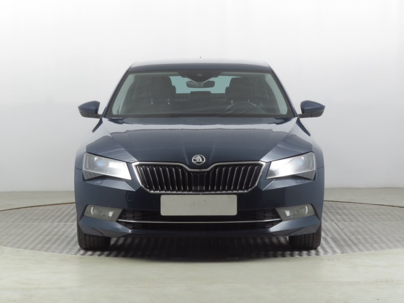 Škoda Superb, 2017