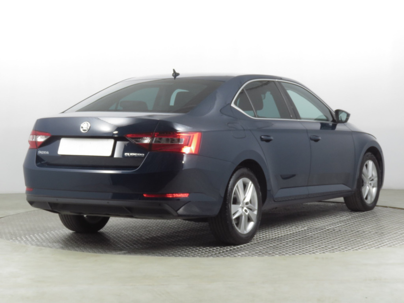 Škoda Superb, 2017