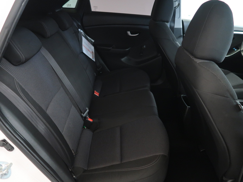 Hyundai i30, 2013