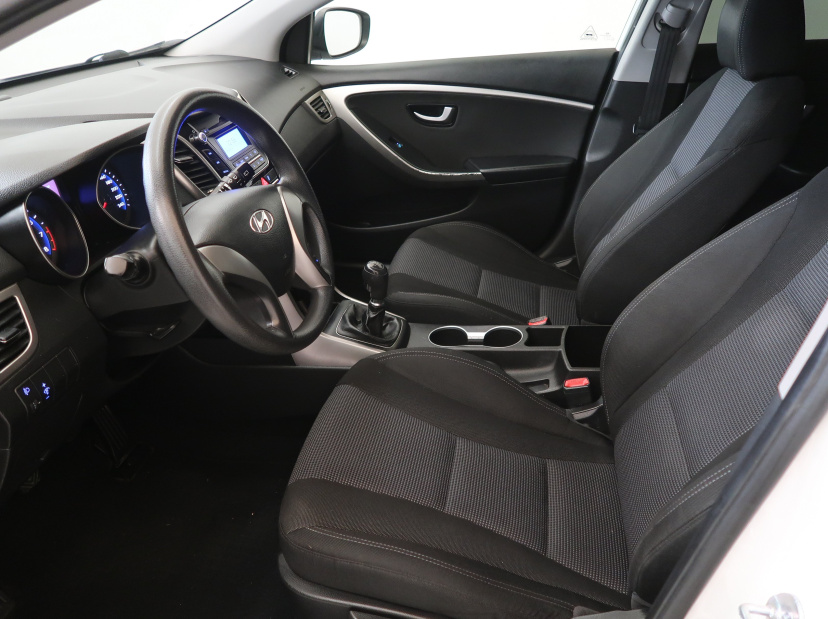 Hyundai i30, 2013