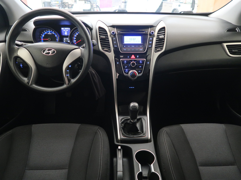 Hyundai i30, 2013