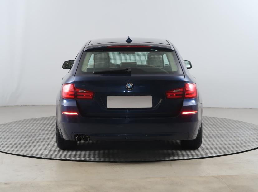 BMW 5, 2012