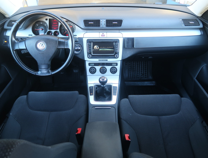 Volkswagen Passat, 2008
