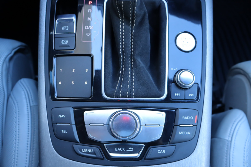 Audi A6 Allroad, 2012
