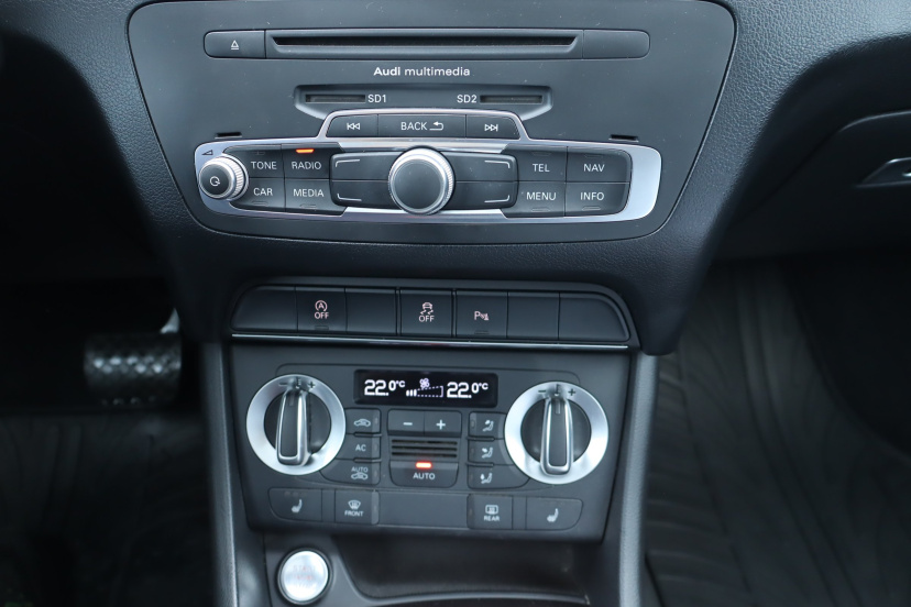 Audi Q3, 2013