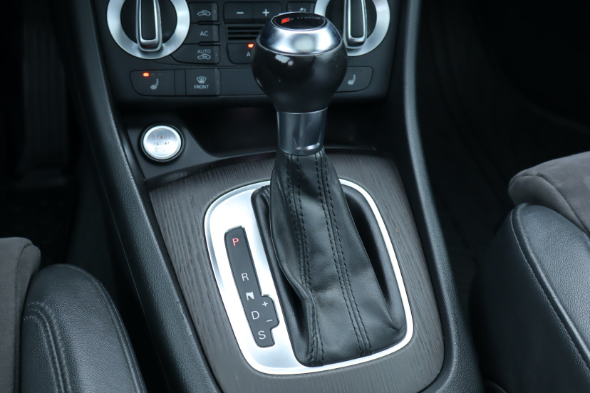 Audi Q3, 2013