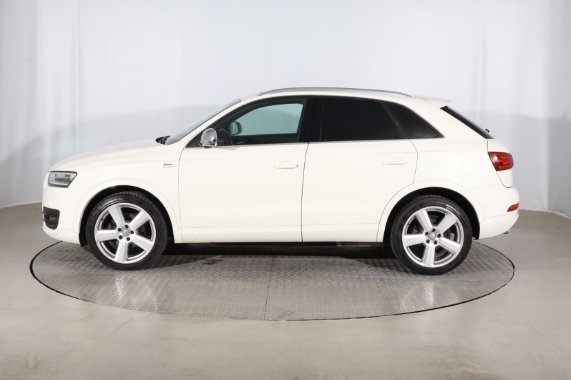 Audi Q3, 2013