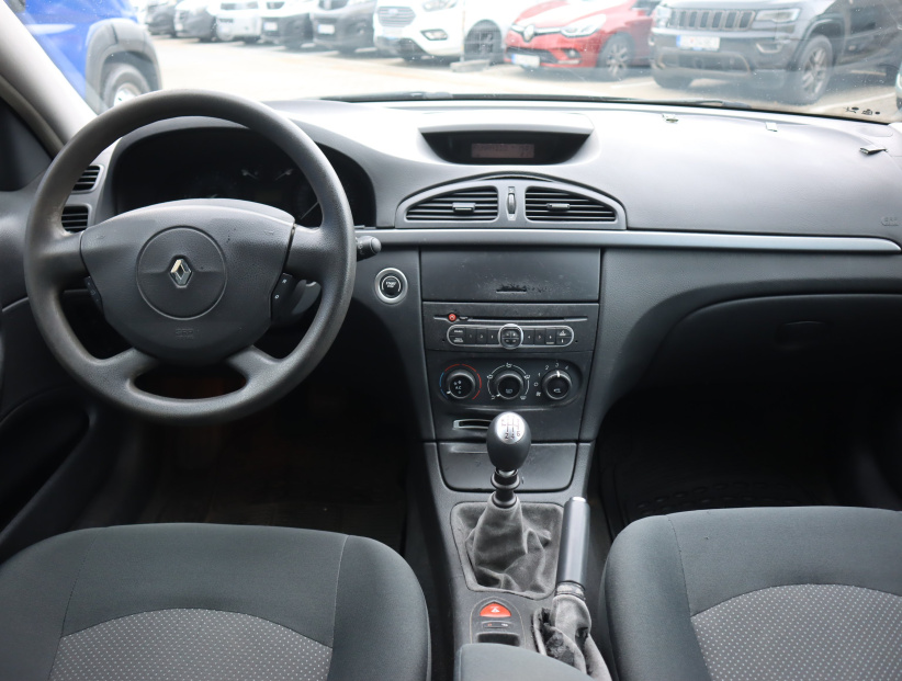 Renault Laguna, 2005