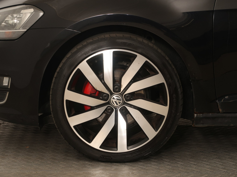 Volkswagen Golf, 2014