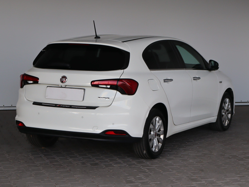 Fiat Tipo, 2017