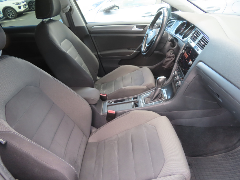 Volkswagen Golf, 2019