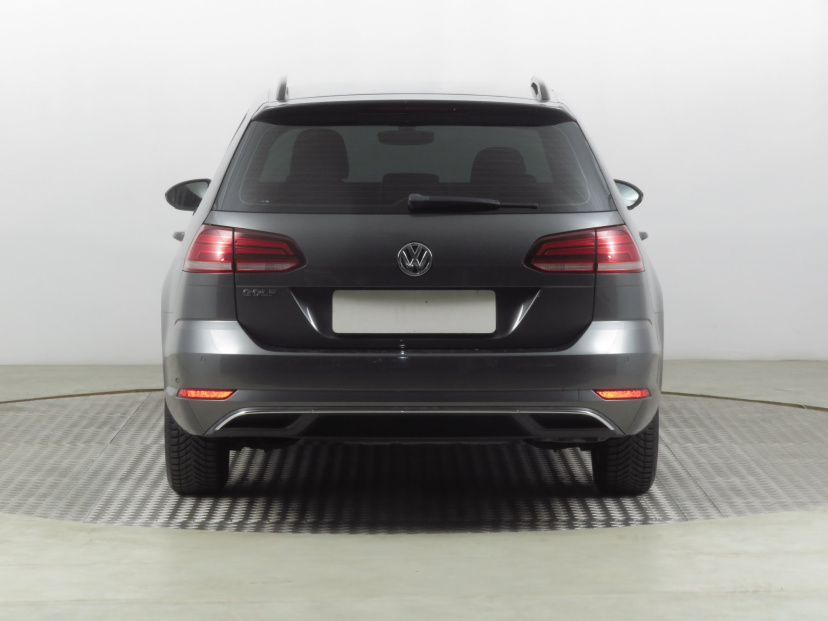 Volkswagen Golf, 2019