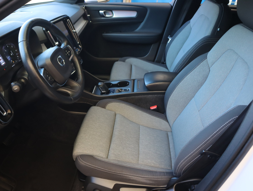 Volvo XC40, 2020