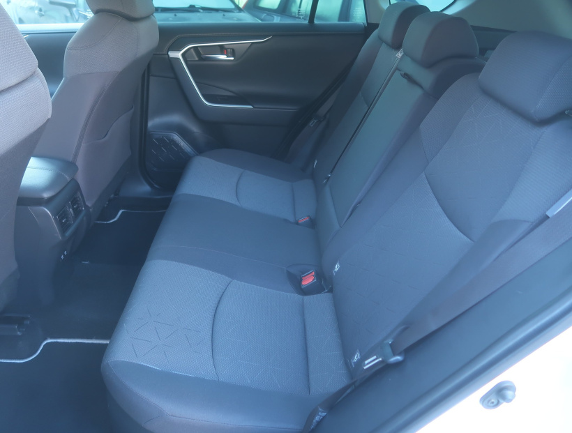 Toyota RAV 4, 2021