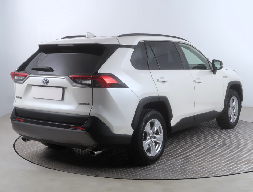 Toyota RAV 4, 2021