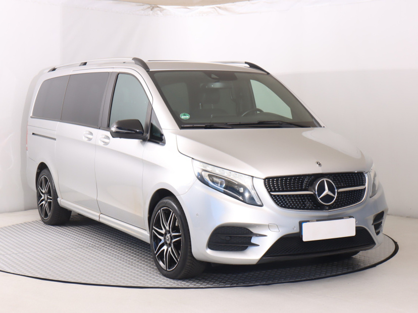 Mercedes-Benz V, 2022
