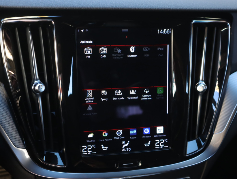 Volvo V60, 2022