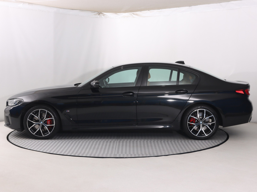 BMW 5, 2023