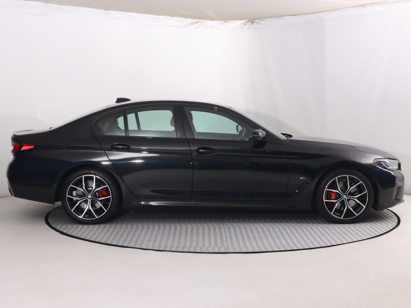 BMW 5, 2023