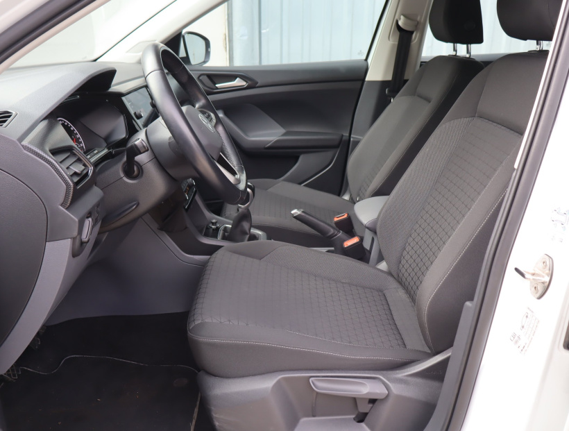 Volkswagen T-Cross, 2021