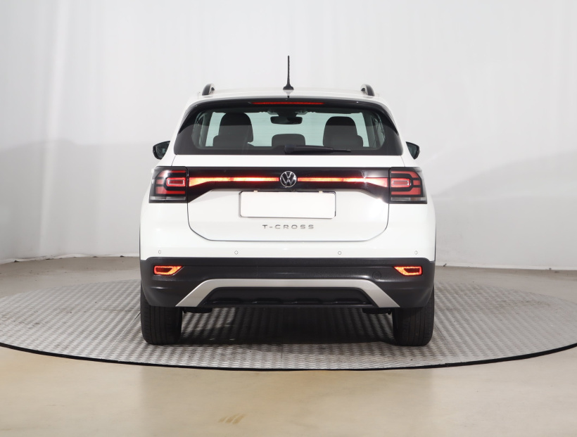 Volkswagen T-Cross, 2021