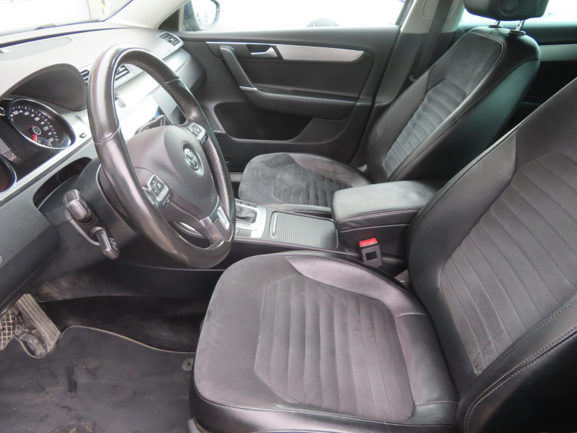 Volkswagen Passat, 2014