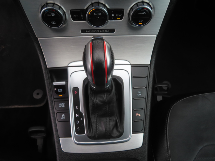 Volkswagen Passat, 2014