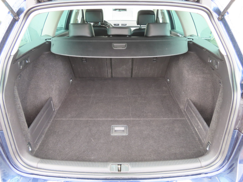 Volkswagen Passat, 2014