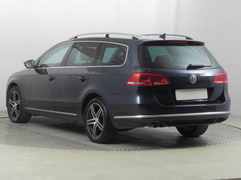 Volkswagen Passat, 2014