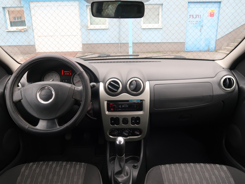 Dacia Logan, 2012