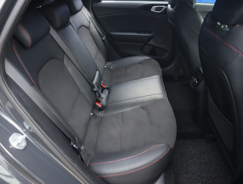 Kia ProCeed, 2023