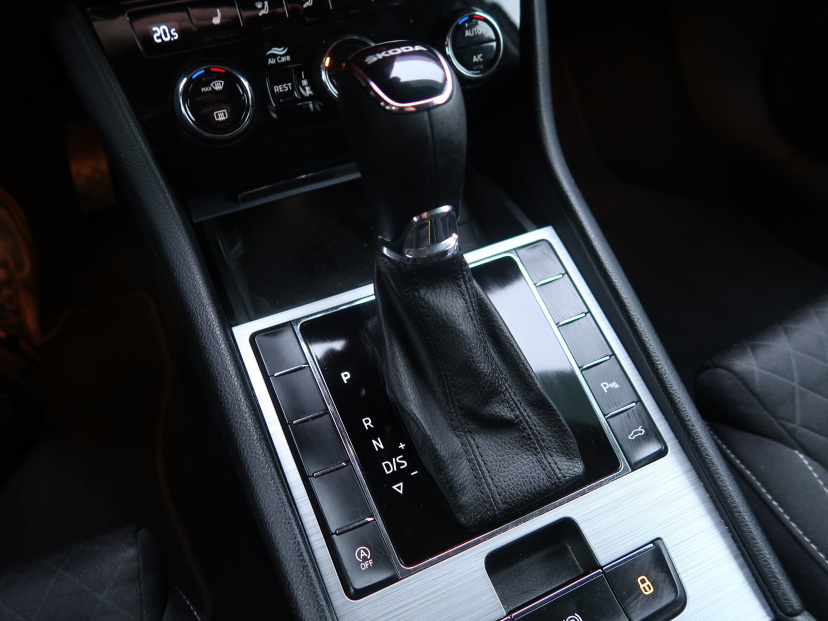 Škoda Superb, 2022