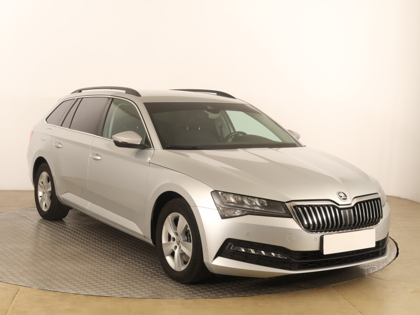 Škoda Superb, 2022