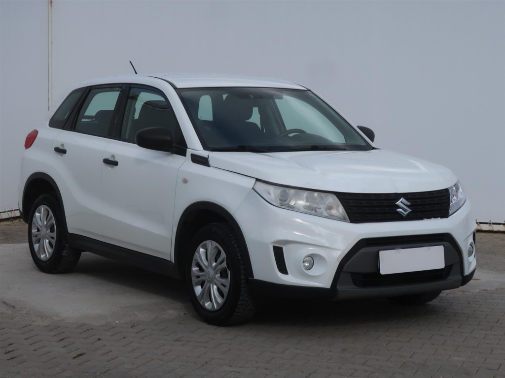 Suzuki Vitara, 2016