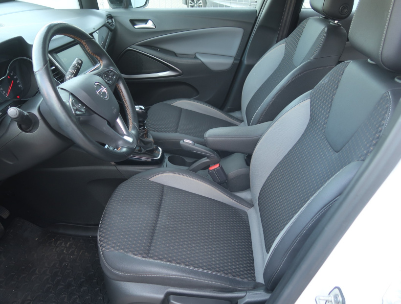 Opel Crossland, 2017