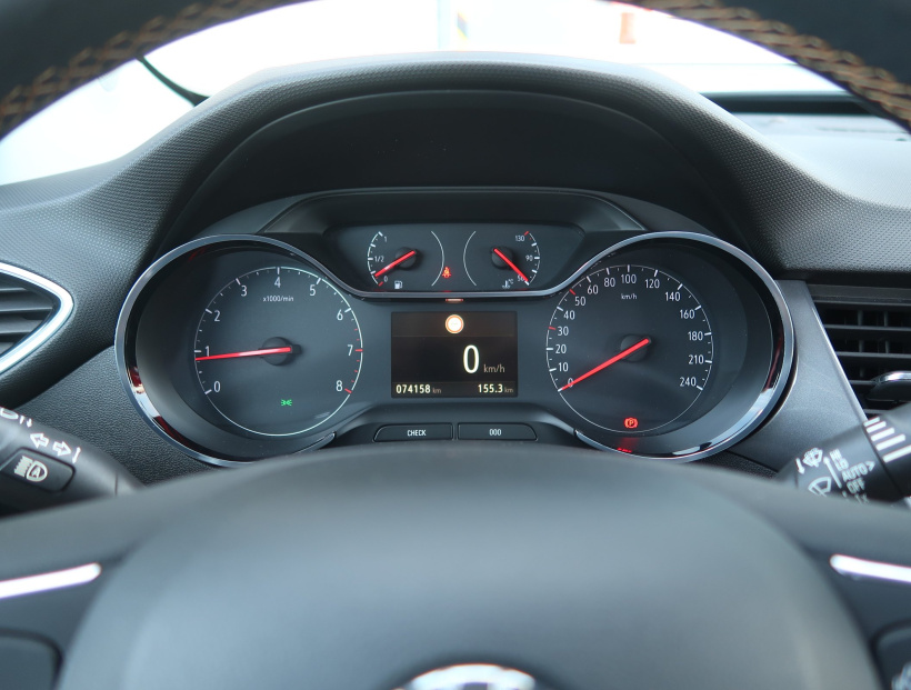 Opel Crossland, 2017