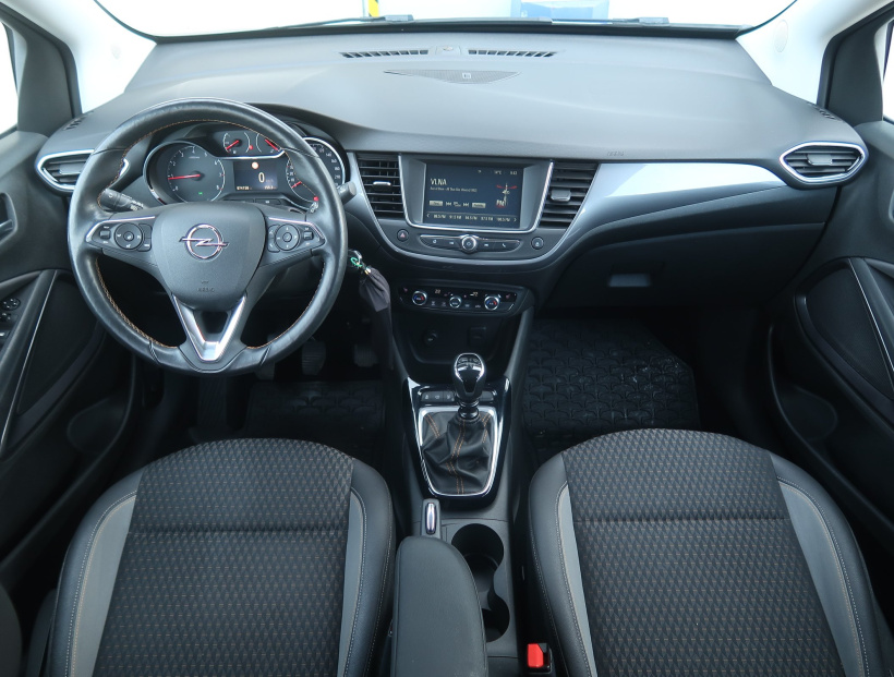 Opel Crossland, 2017