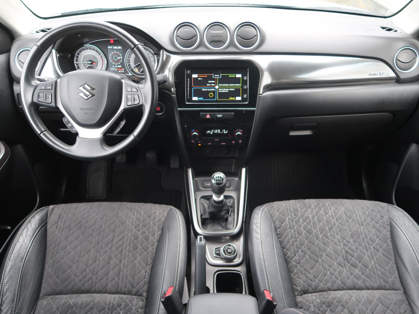 Suzuki Vitara, 2023