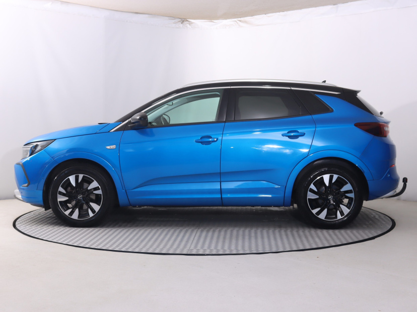 Opel Grandland, 2022