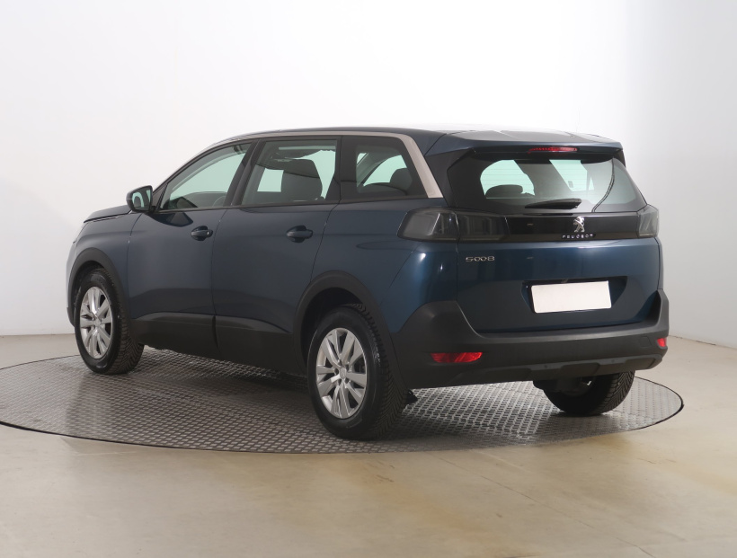 Peugeot 5008, 2021