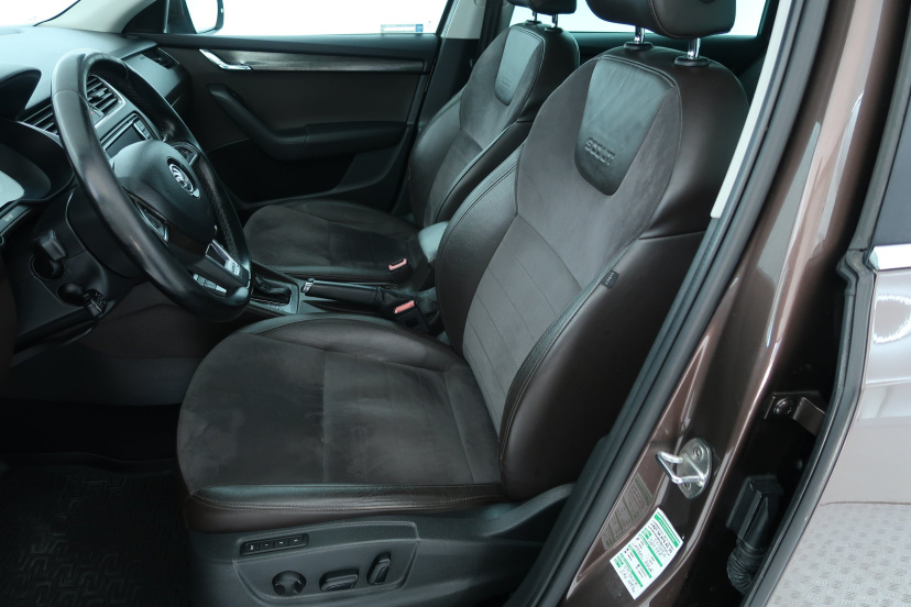 Škoda Octavia Scout, 2016