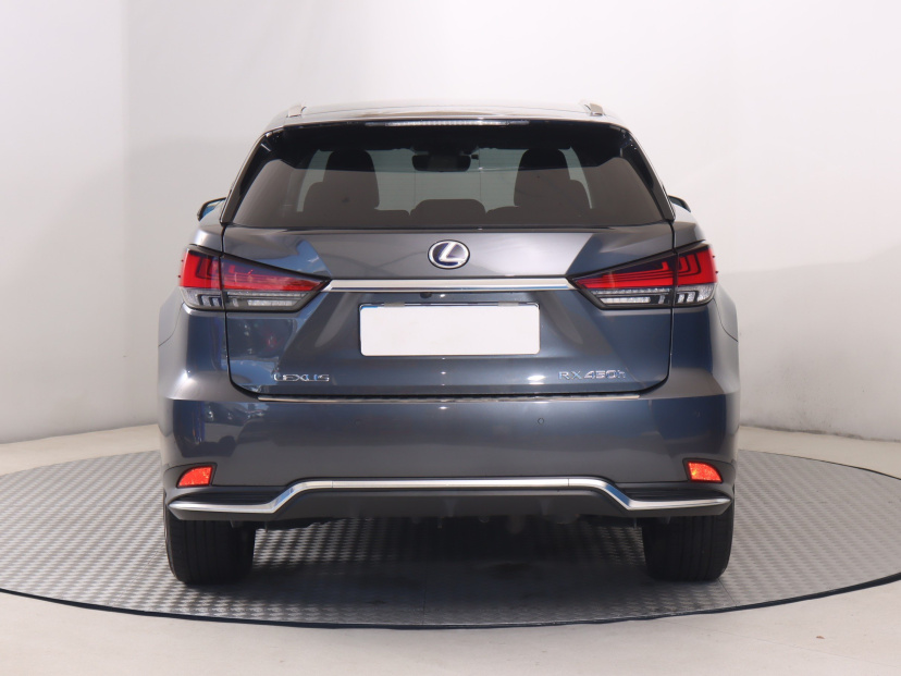 Lexus RX, 2021